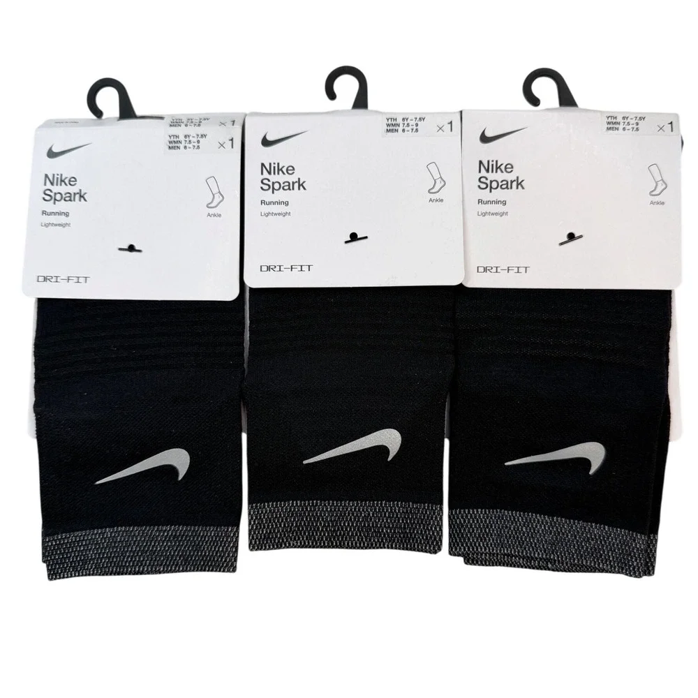 3 pair Nike Spark Lightweight Ankle Socks Black Women 7.5-9 Men 6-7.5 NWT